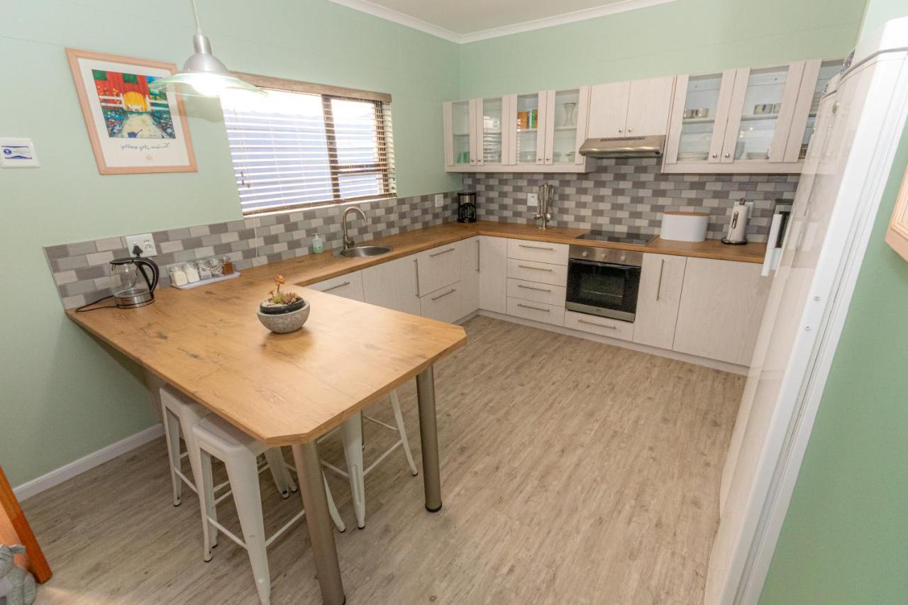 Salty Corner Cottage Swakopmund Extérieur photo